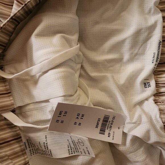 New with tag swimming trunks xxl - Picture 6 of 7